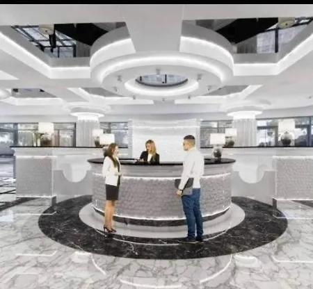 Hanza Tower Casino Sauna & Jacuzzi & Pool Daire Szczecin