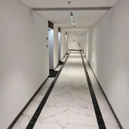 Hanza Tower Casino Sauna & Jacuzzi & Pool Daire
